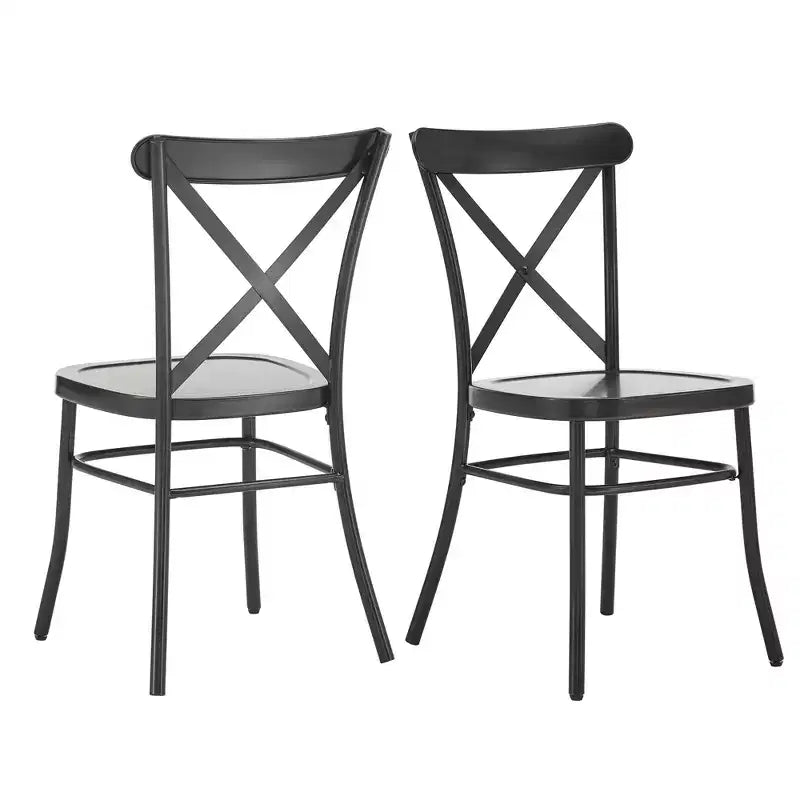 Table de salle à manger ronde Jolana avec plateau en chêne et pieds noirs et ensemble de chaises en métal à dossier en X - iNSPIRE Q