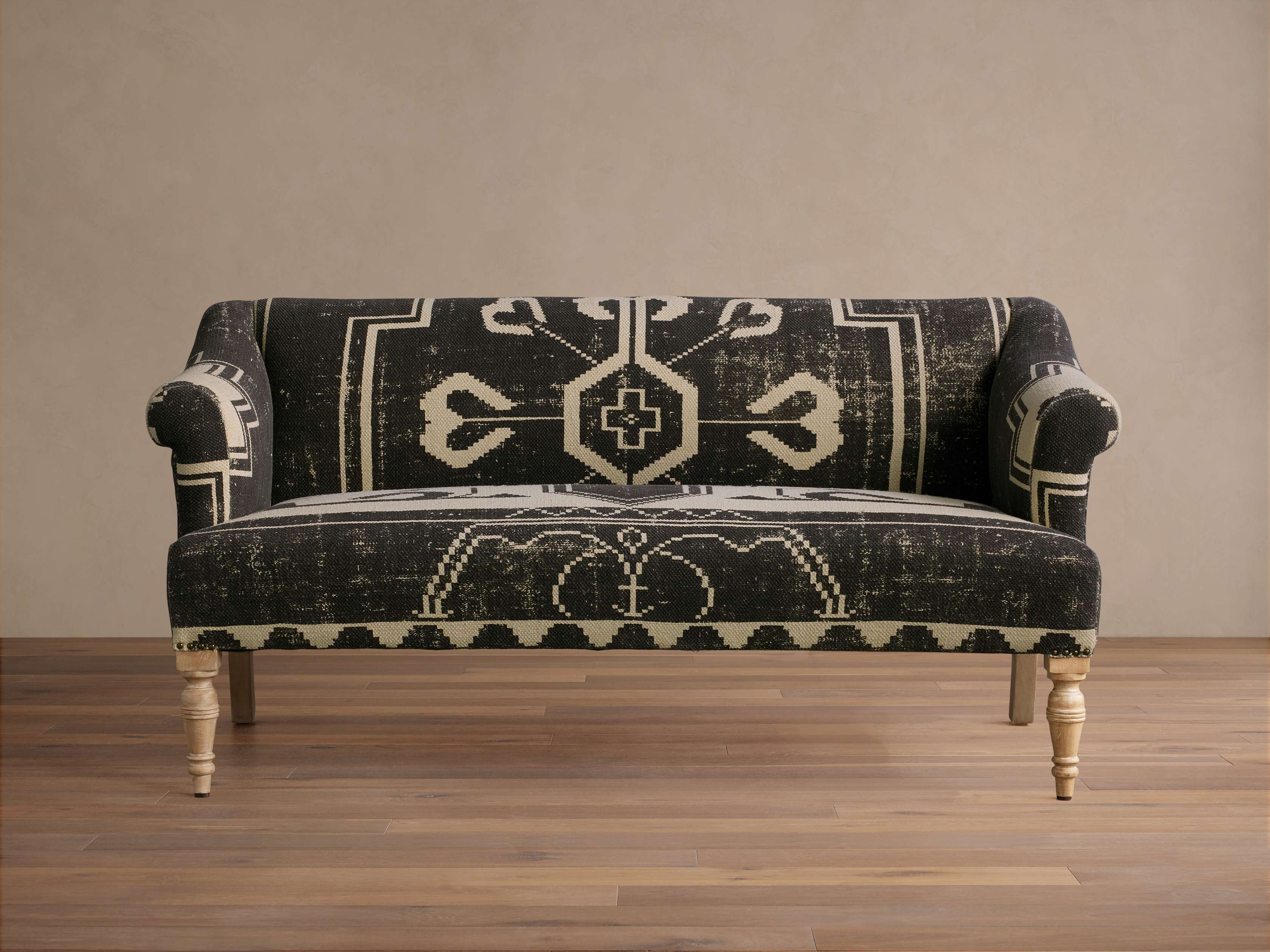 Anya Settee